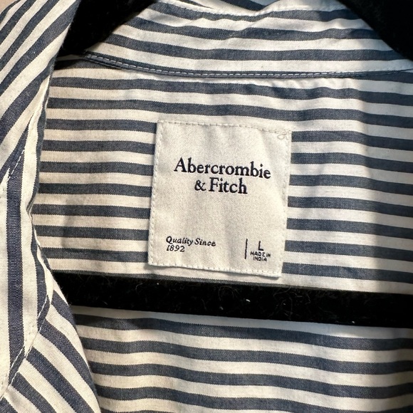 Abercrombie Relaxed Shirt Dress - Picture 2 of 4